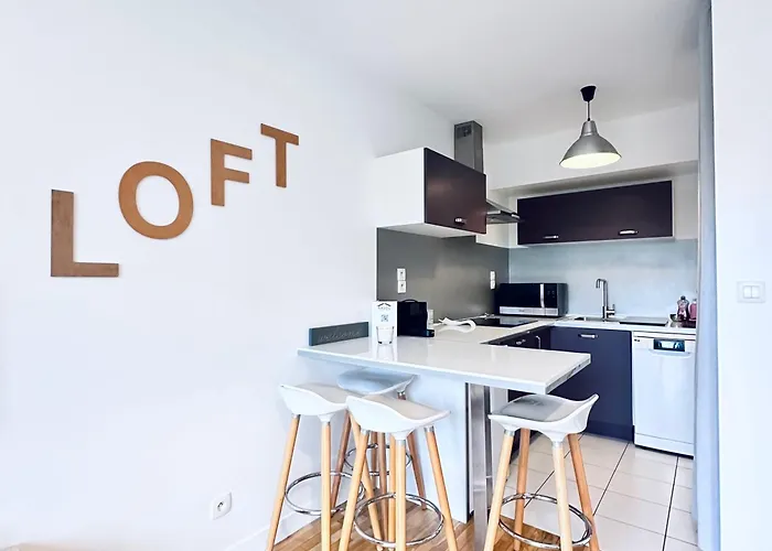 Sweet Apartment In Front Of Disneyland\'S Castel